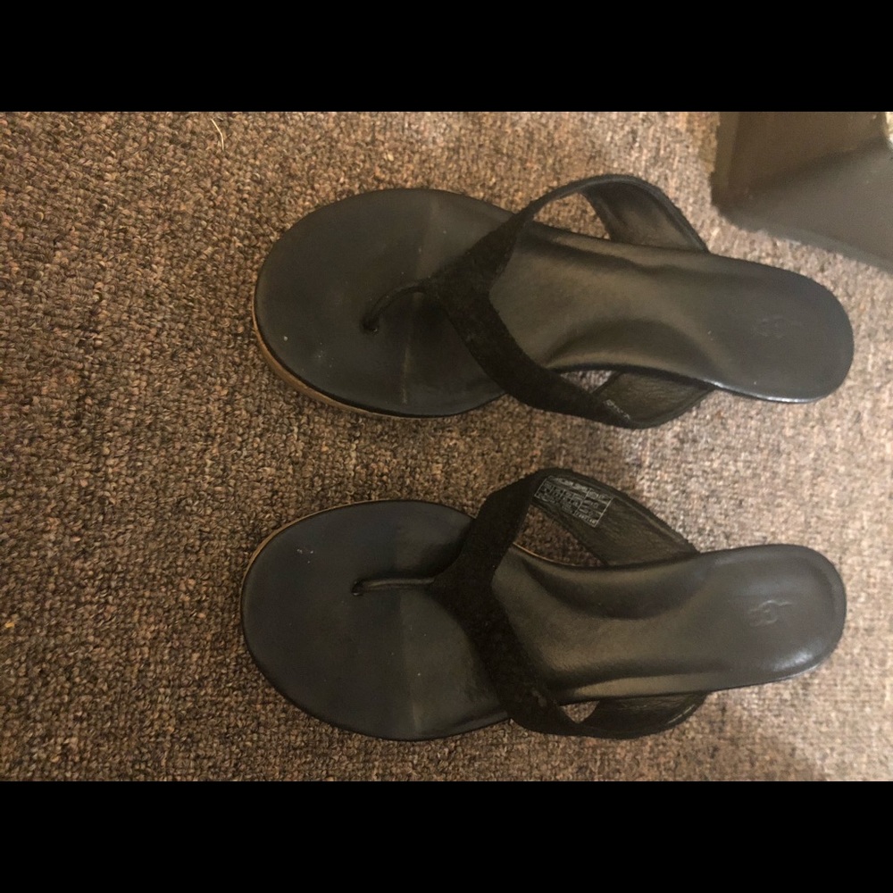 Size 9 UGG sandles